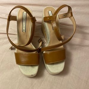 Only wore once, selling, because I never wear them. They are about 5 inch tall